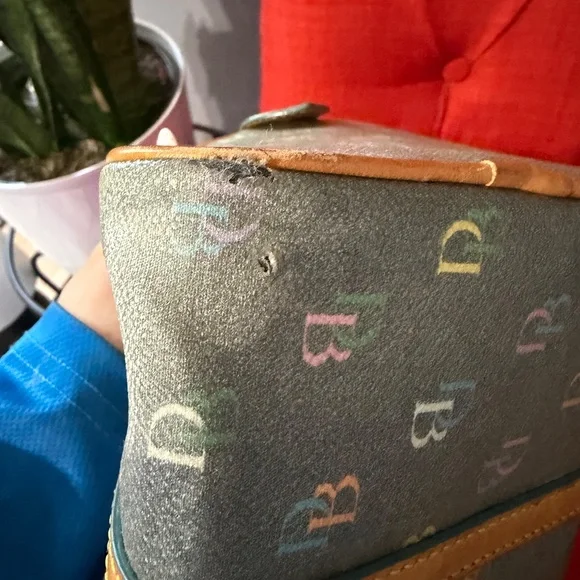 Vintage Dooney & Burke - Picture 4 of 9